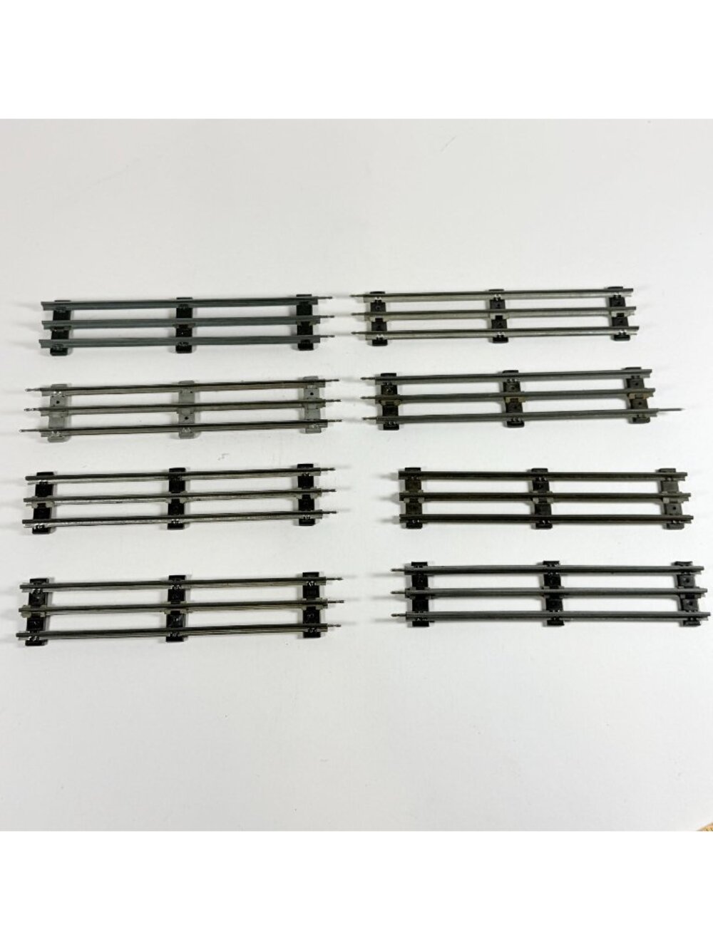 Lionel O-27 Gauge Straight Track Sections 3 Rail Metal Lot Of 8 Tracks
